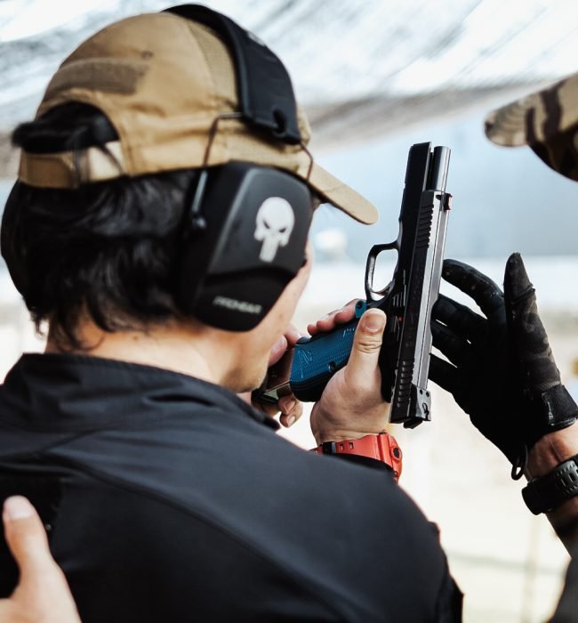 P1152205.00_13_00_25265.Still064